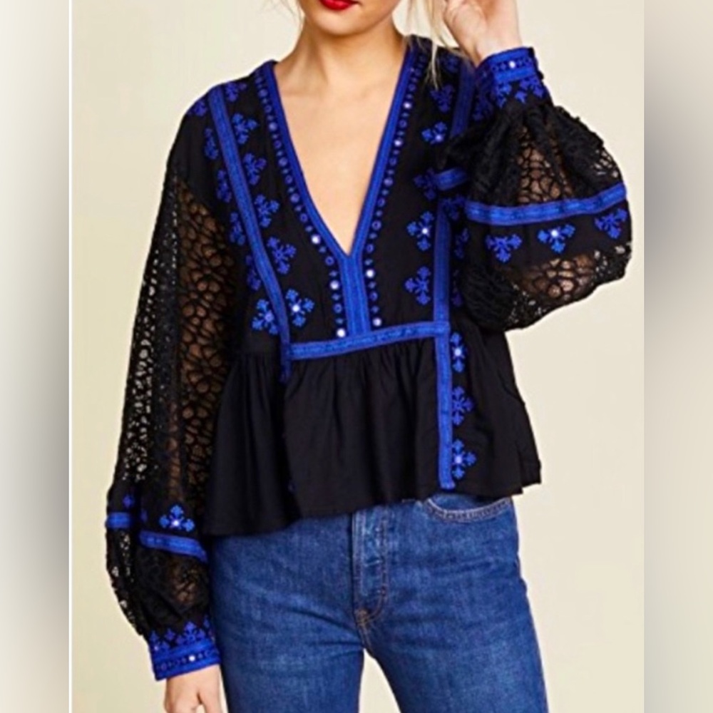 Free  People Boogie All Night Boho Lace Ballon Long Sleeve Crop Blouse.